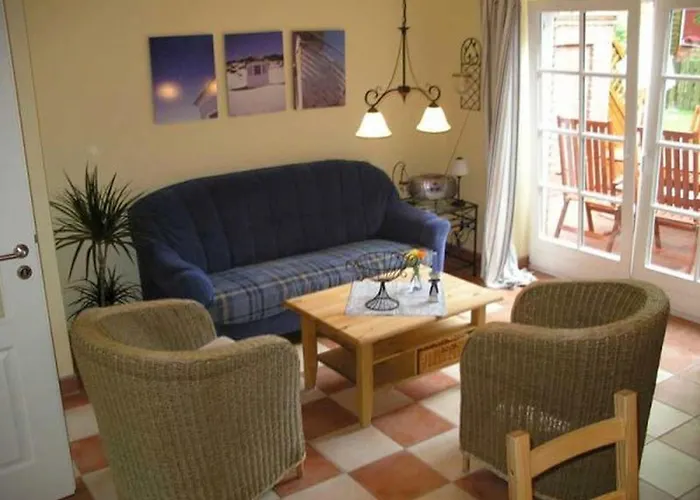 Buernstrat Semesterbostad Boldixum