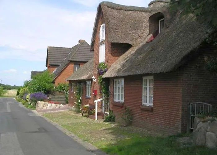 Buernstrat Semesterbostad Boldixum